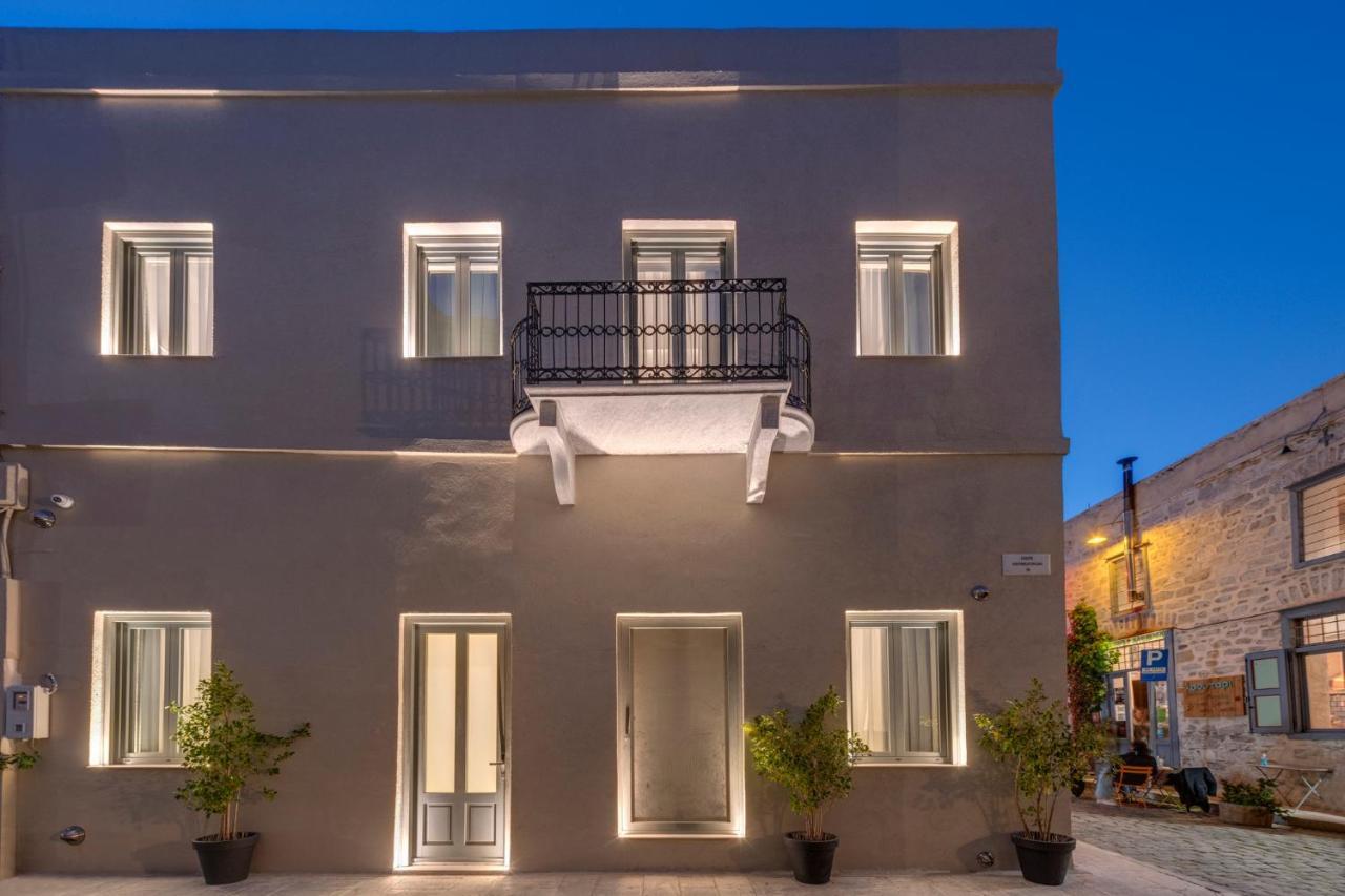 Times Elegant Rooms Ermoupoli Esterno foto