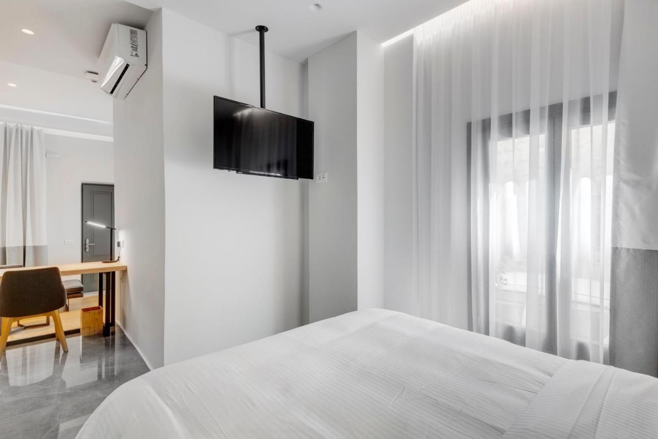 Times Elegant Rooms Ermoupoli Esterno foto