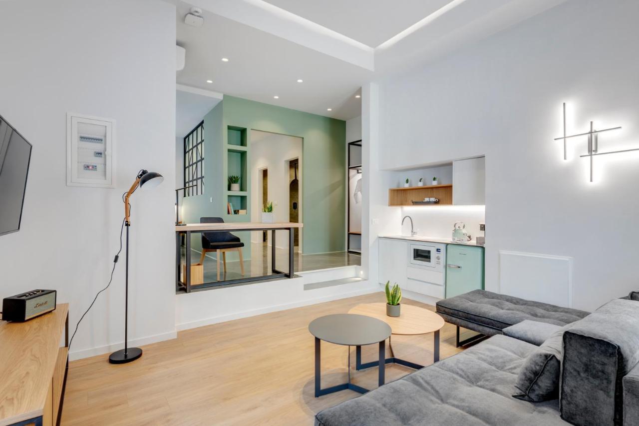 Times Elegant Rooms Ermoupoli Esterno foto