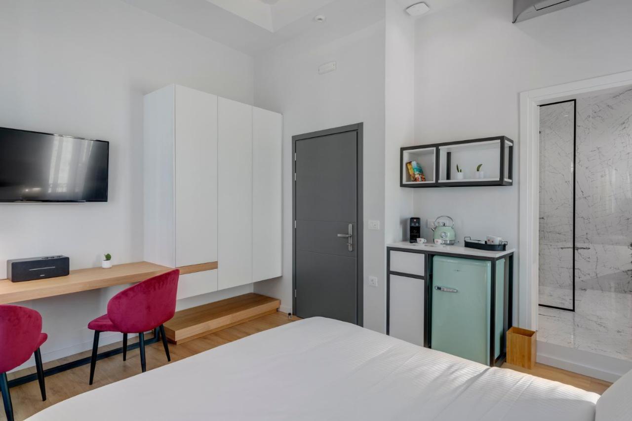Times Elegant Rooms Ermoupoli Esterno foto