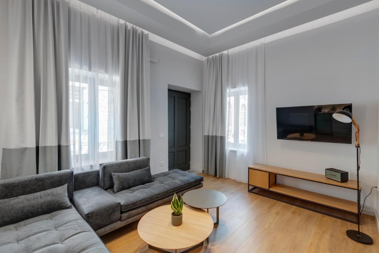 Times Elegant Rooms Ermoupoli Esterno foto