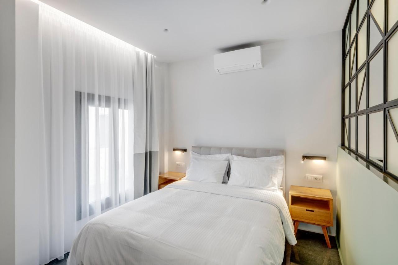 Times Elegant Rooms Ermoupoli Esterno foto