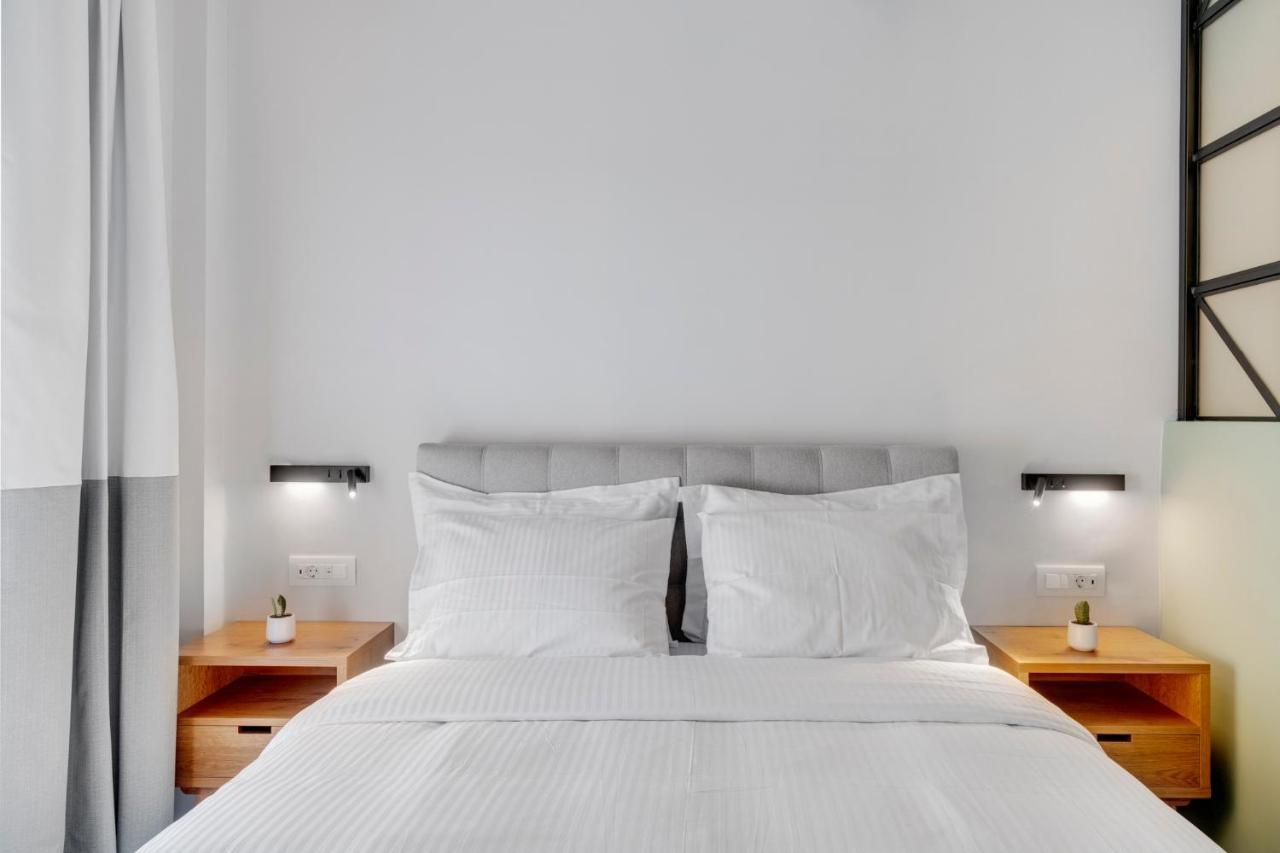 Times Elegant Rooms Ermoupoli Esterno foto