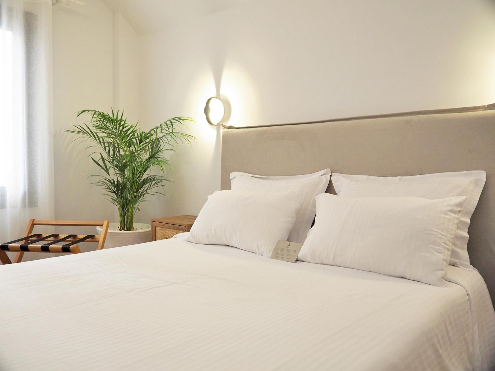 Times Elegant Rooms Ermoupoli Esterno foto